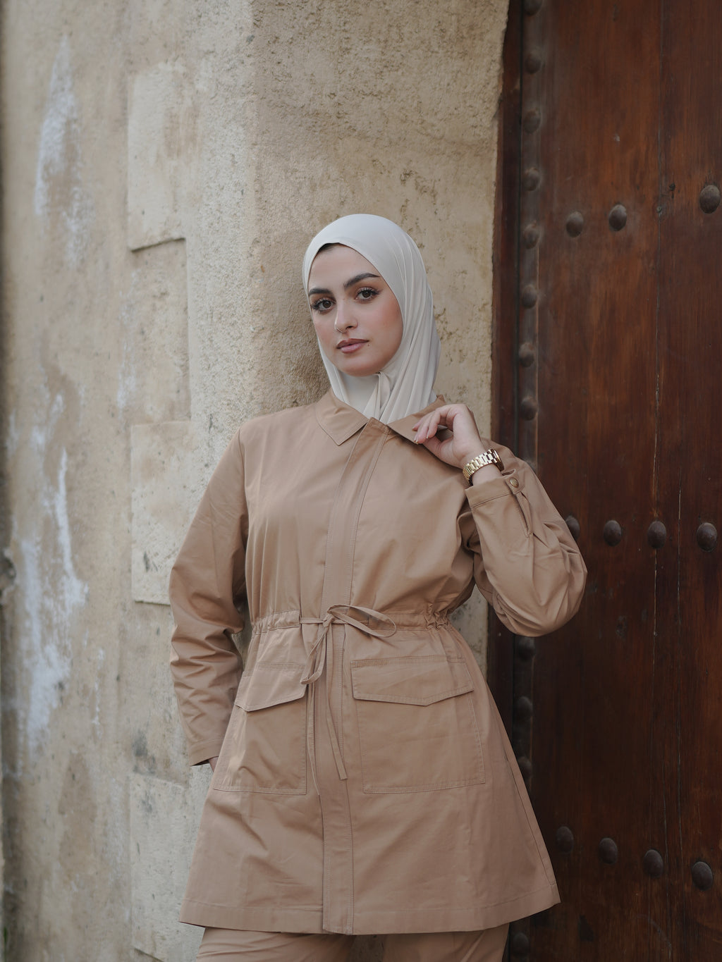 طقم قميص وبنطلون