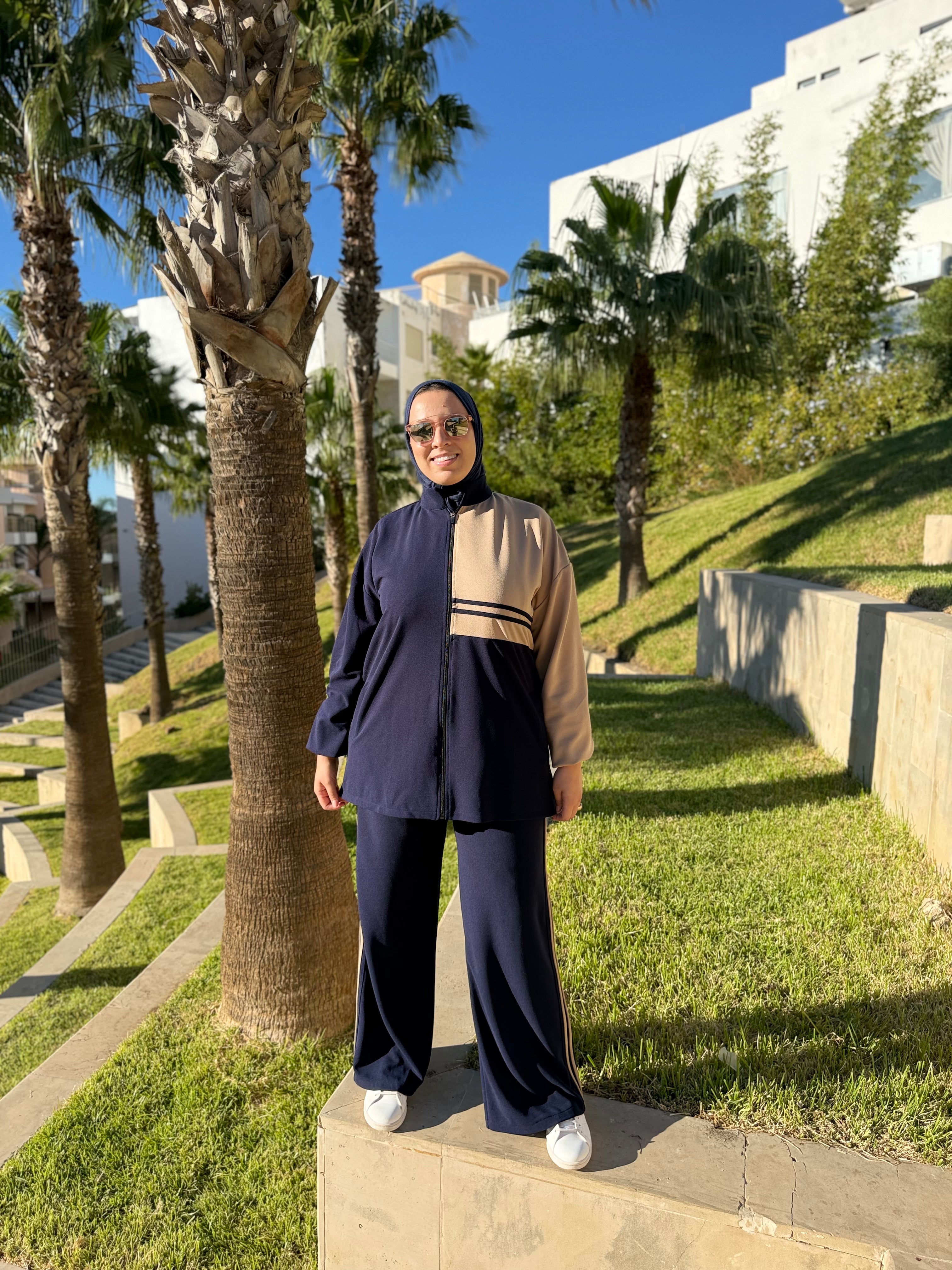 Ensemble Sport Bleu Nuit & Beige